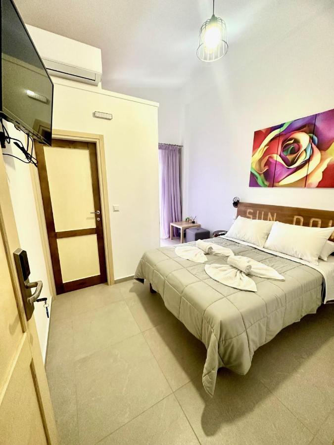Sun Day Apartments Free Airport Shuttle Artemida  Buitenkant foto